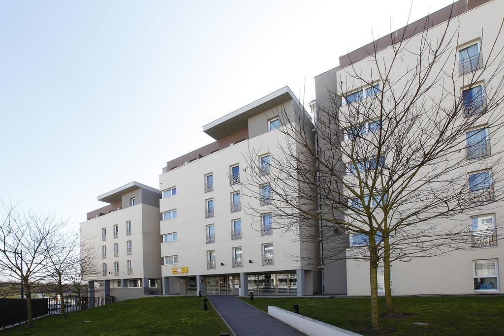 Appart'City Pontoise Cergy-Le-Haut Exterior photo